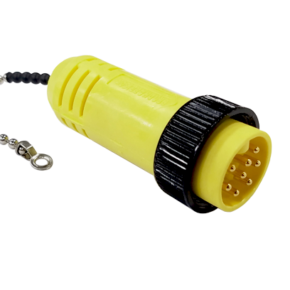 MC 8P MALE SHORT PLUG W/ CHAIN